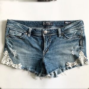 •SILVER• Aiko Mid Rise Lace Detail Jean Shorts Size 34